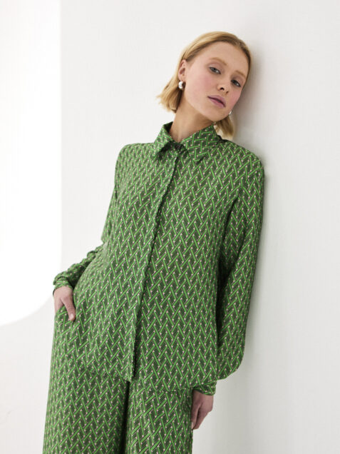 Lilly Green Print