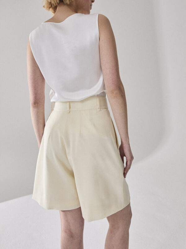 Harper - Image 2