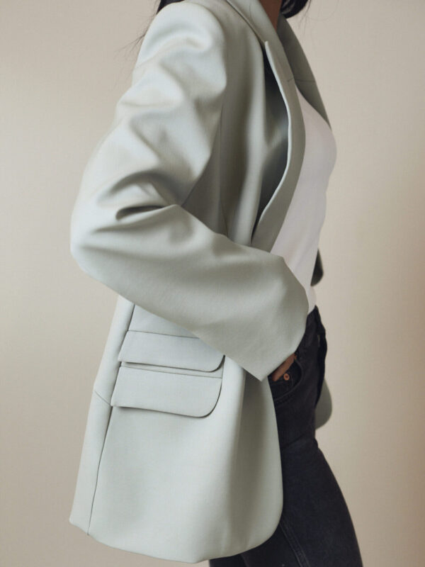 Iris Sage - Image 4