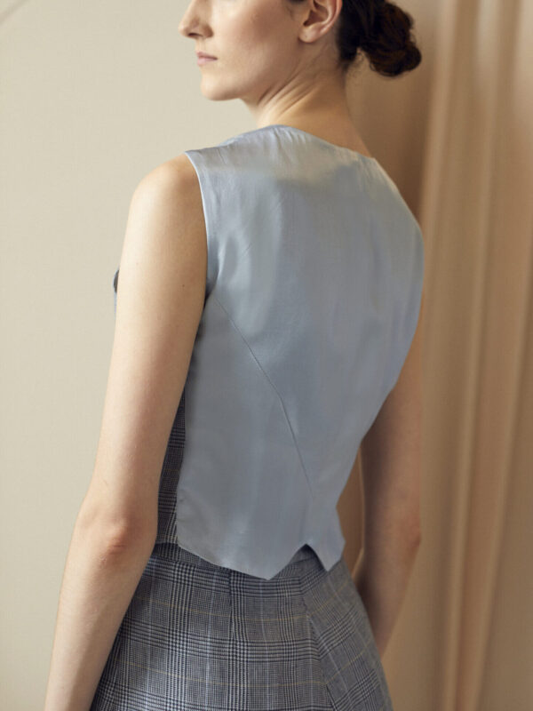 Josie Check - Image 4