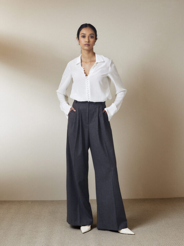 Clair Silk - Image 3
