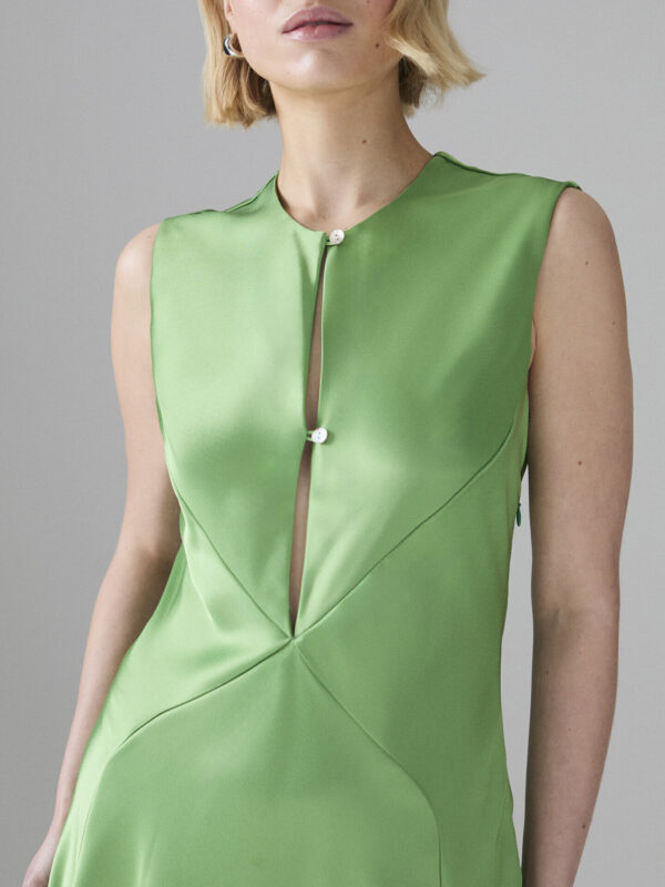 Selene Green - Image 6