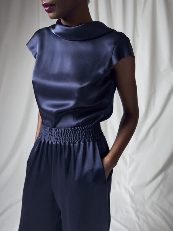 Vesper Trousers Navy - Image 3