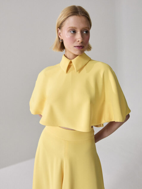 Yoanna Cape Yellow